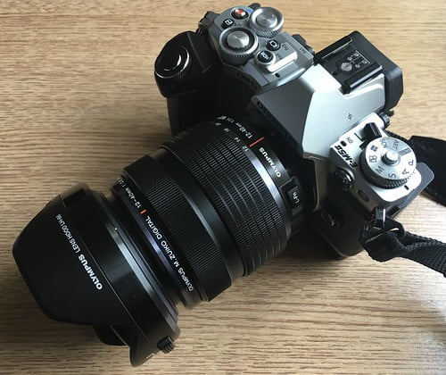 OLYMPUS OM-D E-M5 Mark II